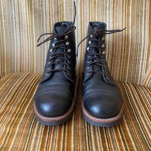 Red Wing Heritage - WMN's Iron Ranger Boot